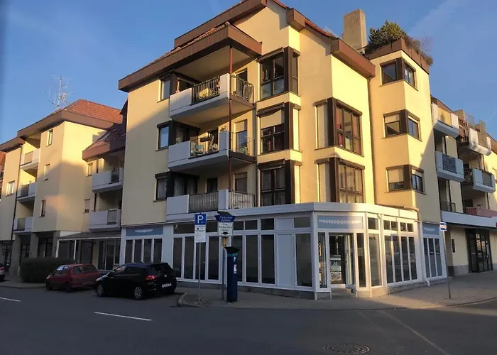 Beste Lage Im Zentrum Und Am Hofgarten 150Qm Mit Klima, 2Xbalkon, Aufzug, Familienfreundlich