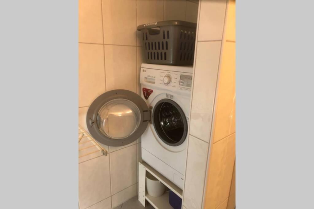 Lage Im Zentrum Und Am Hofgarten 150qm Mit Klima, 2xbalkon, Aufzug, Familienfreundlich * Bayreuth