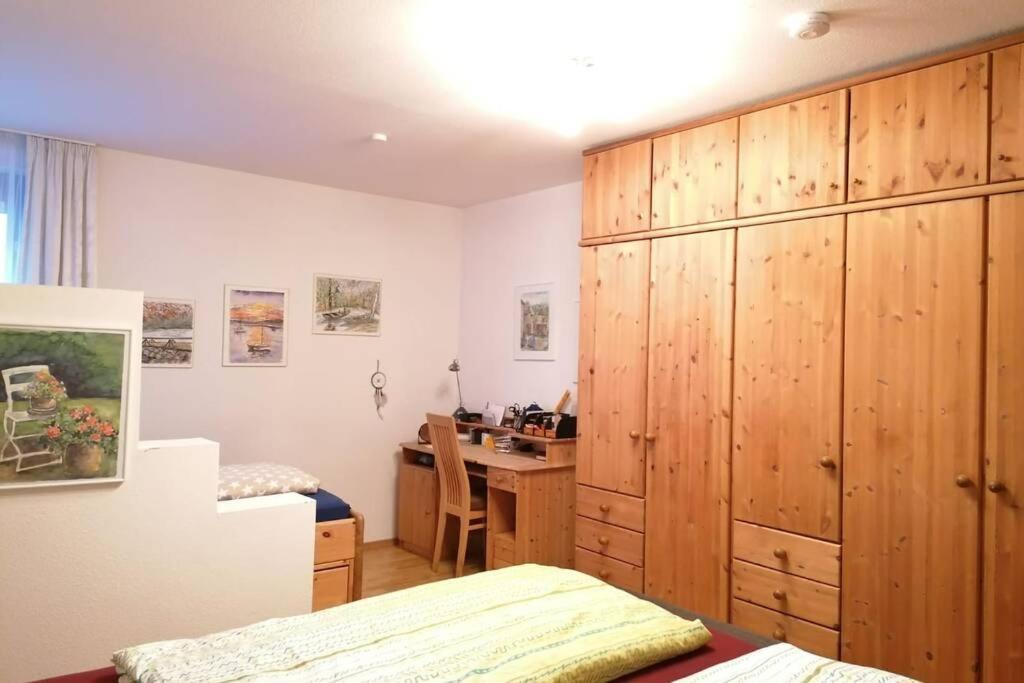 Lage Im Zentrum Und Am Hofgarten 150qm Mit Klima, 2xbalkon, Aufzug, Familienfreundlich *