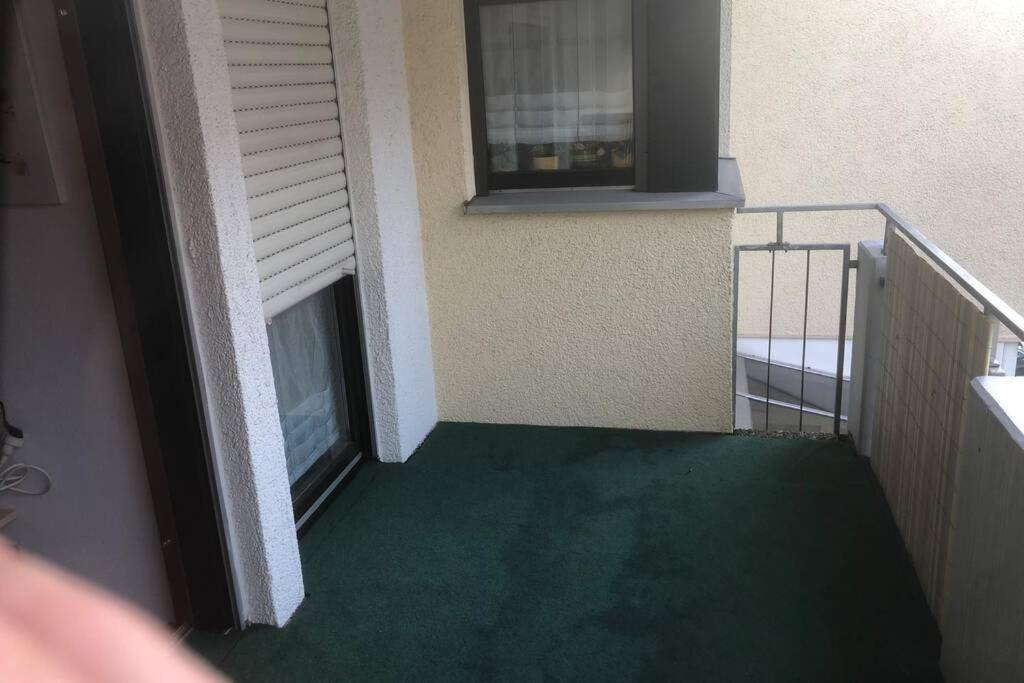 Lage Im Zentrum Und Am Hofgarten 150qm Mit Klima, 2xbalkon, Aufzug, Familienfreundlich Appartement